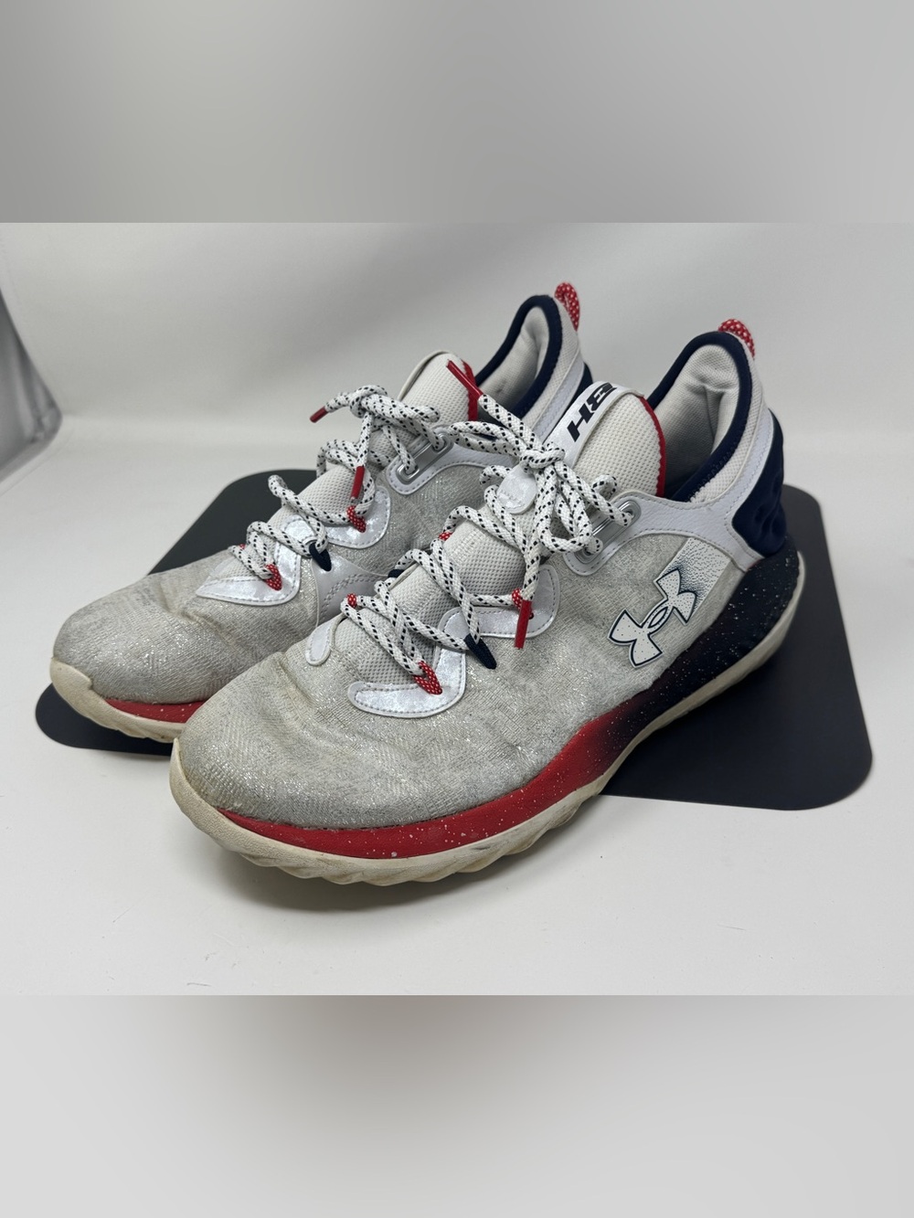 Under Armour Harper 8 Turf USA  Shoes 11.5 White Red Blue 3026935-100